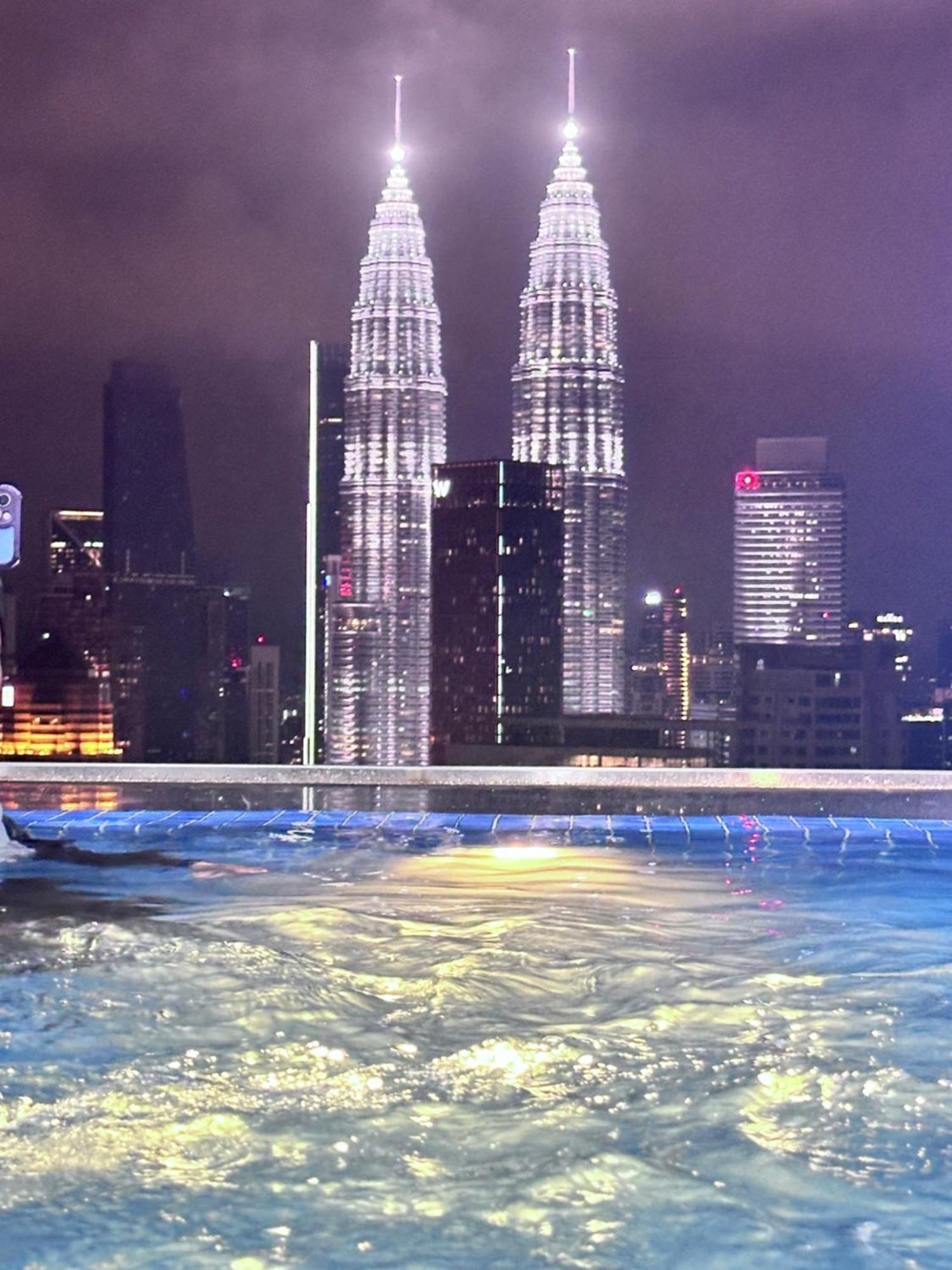 The Luxe Infinitum Klcc By Sahara Apartment กัวลาลัมเปอร์ ภายนอก รูปภาพ